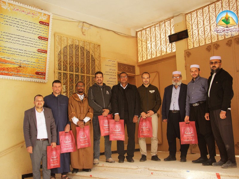 أساتذة جامعيون في زيارة استطلاعية تعارفية لمؤسسة الشيخ عمي سعيد بغرداية