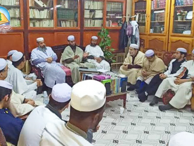 إدارة قسم التكوين المتواصل تنظم دورة علمية لطلبتها عن أهمية سؤال أهل العلم. إدارة قسم التكوين المتواصل تنظم دورة علمية لطلبتها عن أهمية سؤال أهل العلم.